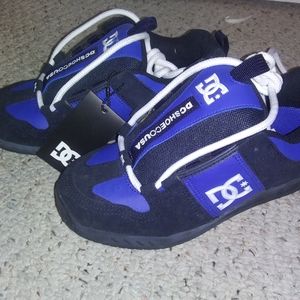 NWT DC Blue and Black Lynx 2 Skate Shoes